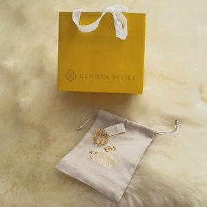 FREE SHIP THIS WKND!! Kendra Scott Fallyn Ring